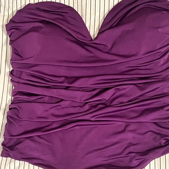 NWT Express Purple Body Contour Strapless Top, Size M - Picture 2 of 6